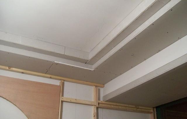 客厅吊顶如何装修好看