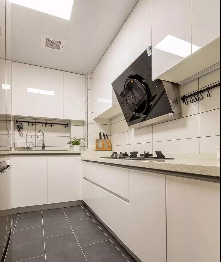 滁州厨卫吊顶装修效果.jpg 滁州厨卫吊顶装修效果.jpg